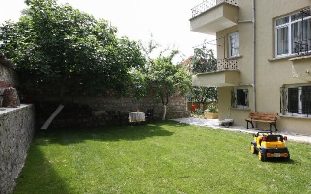 Adalı Hostel & Pansiyon