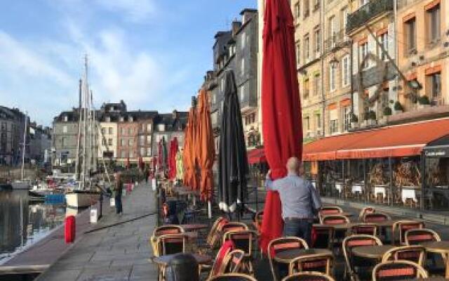 Au 52 Rue Haute