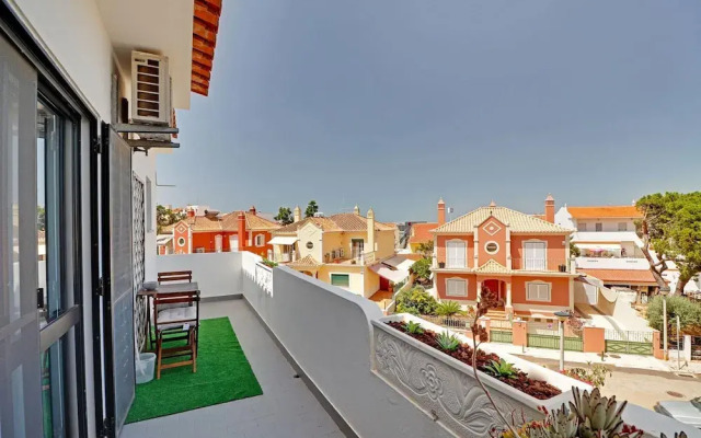 Faro Airport Flat 2 by Homing
