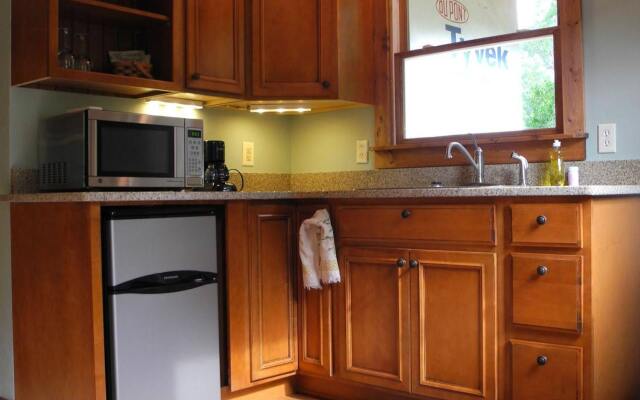 Beechwood Inn - Bed Breakfast and Wine Cellar