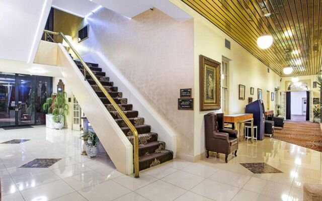 Mercure Maitland Monte Pio