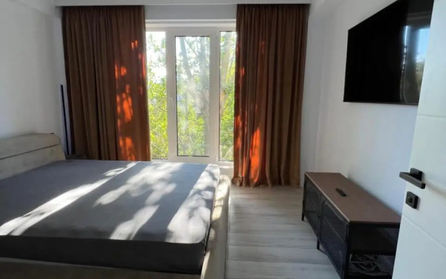 Apartament 3 camere Vila Cristal