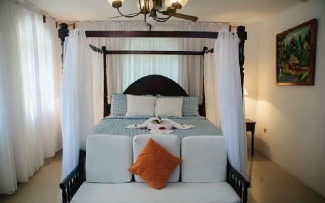 Firefly Beach Cottages and Suites