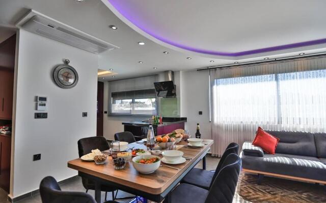 Villa Ayuda Luxury 3 Bed Spa Retreat