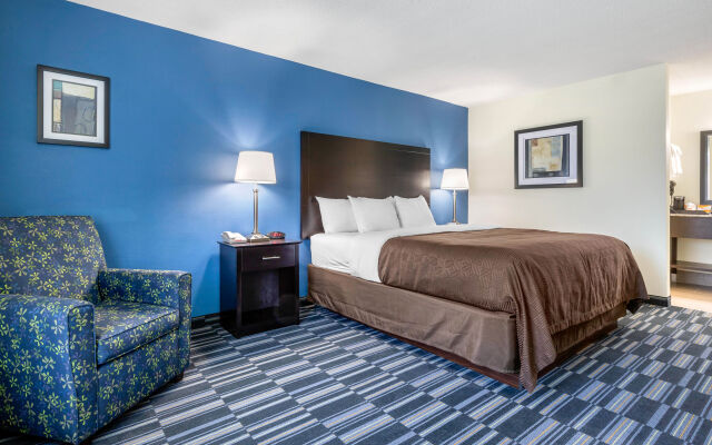 Quality Inn And Suites Monroe