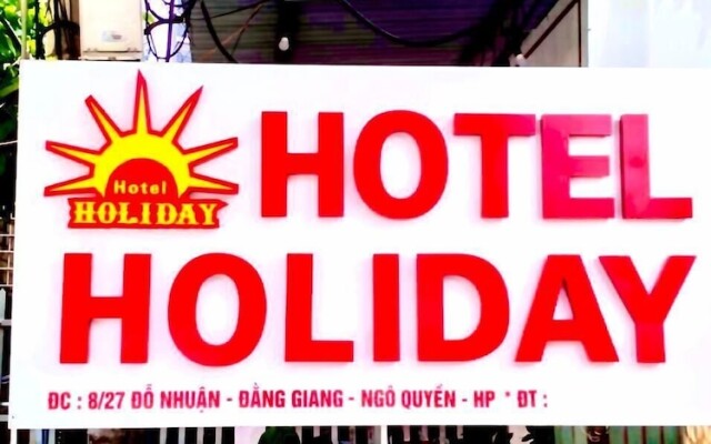 Holiday Hotel 2