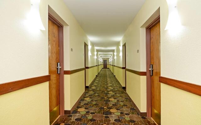 AmericInn by Wyndham Woodstock IL