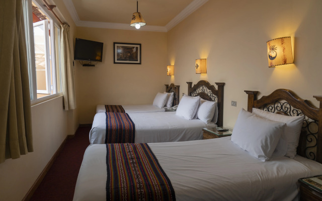 Hotel Rojas Inn