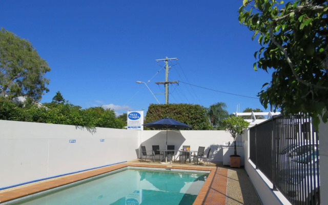 Villa Aqua