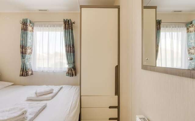 Modern Home in Hastings Near Rye Castle Museum