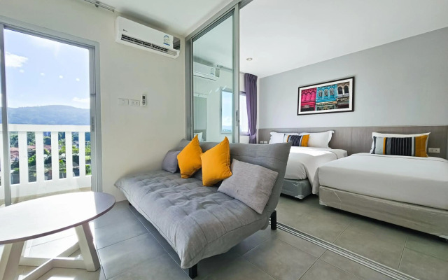 Recenta Suite Phuket Suanluang