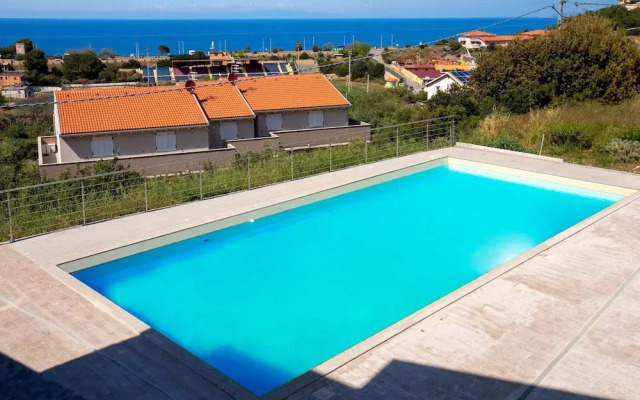 Sardinia Re - Smeralda 16