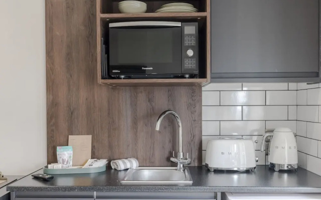 Your Apartment Tooting