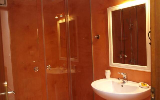Mylos Hotel Apartments