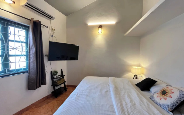 U.R.D.Ki You are the key Hostels