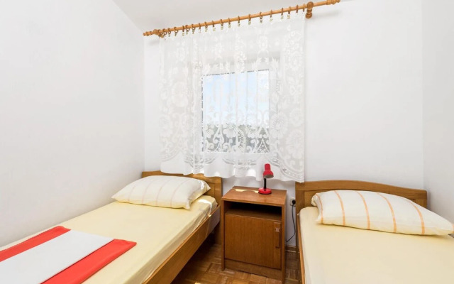 Awesome Apartment in Potocnica With Wifi and 2 Bedrooms