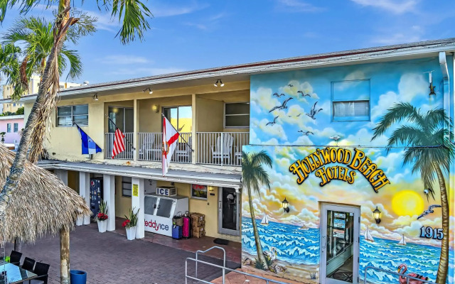 Hollywood Beach Blue Wave