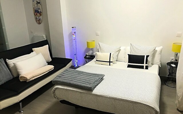 Bravo Murillo Apartment Center
