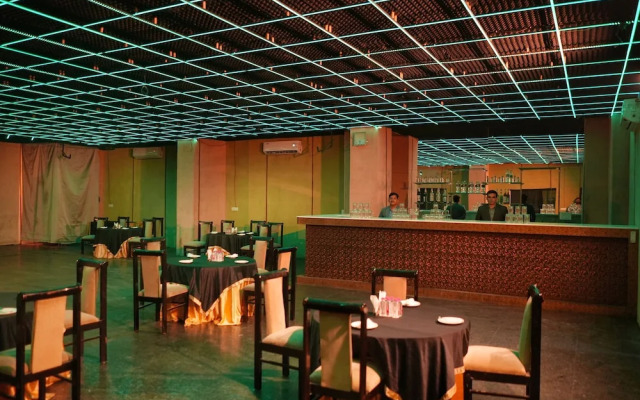 Foxoso Fiori Hotel