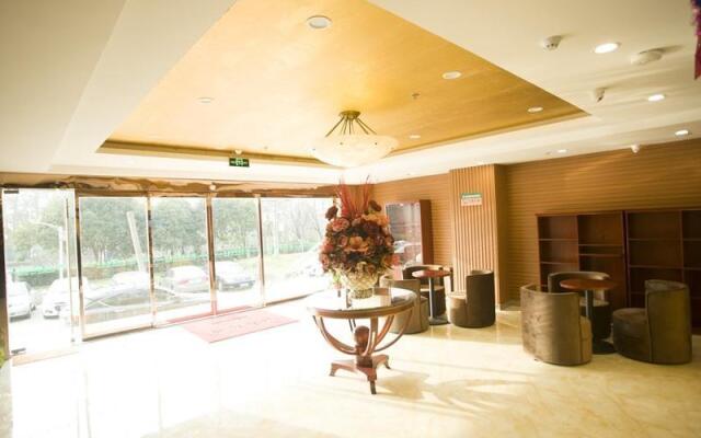 GreenTree Inn Nanjing xuanwu lake Zhongshan Mausol