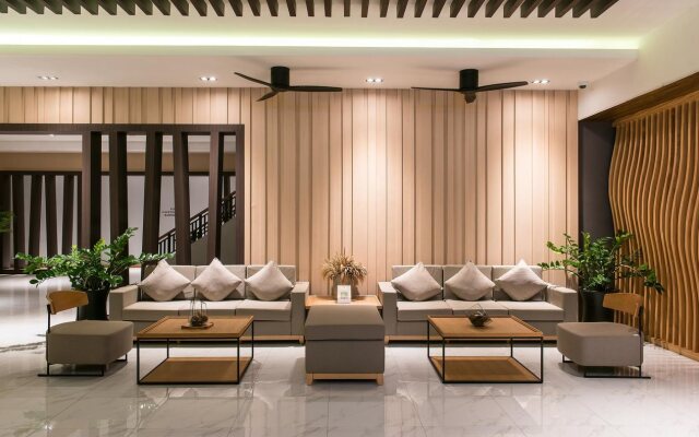 Nadee 10 Resort & Hotel
