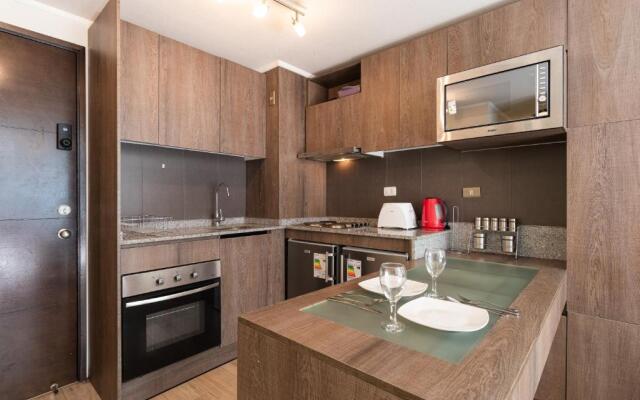 Urban Red 2BR W/ Wifi, Tv, Pool & Gym