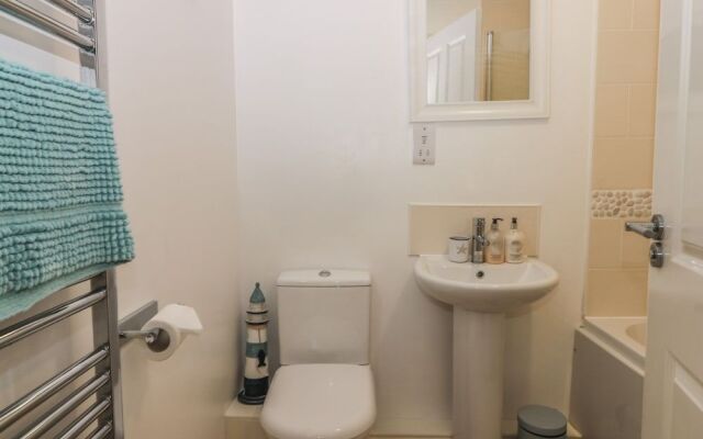 White Rose Apartment