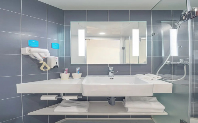 Hanting Express Beijing Chaoyang Park