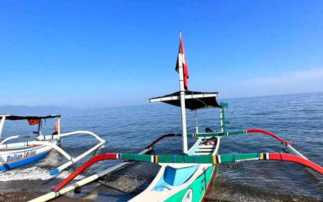 Puri Bali Lovina