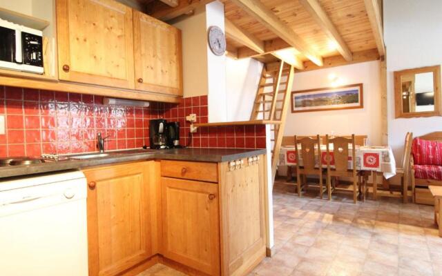 Appartement Lanslevillard, 3 pièces, 6 personnes - FR-1-508-44