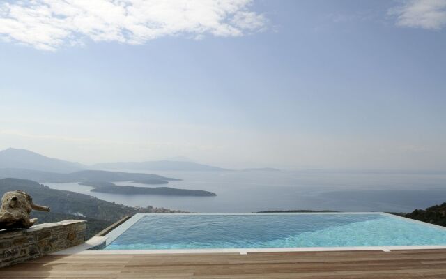 Esperos Suites & Villas