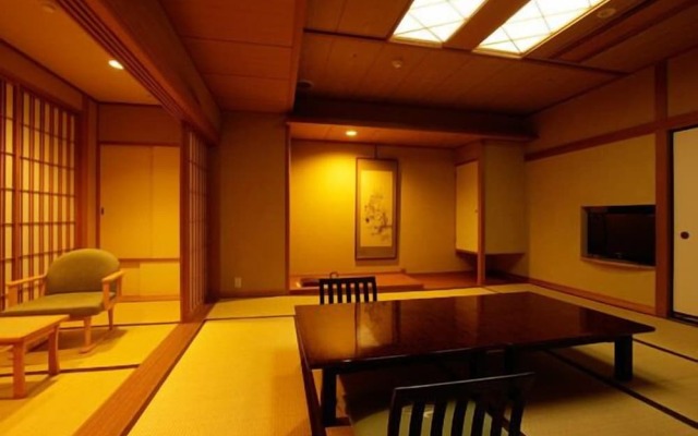 1000 Years of Tradition - Akiu Onsen Sakan