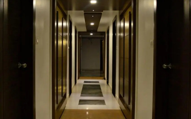 OYO 1711 Hotel Sepoy Grande