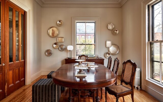 Blind Tiger Portland – Carleton Street