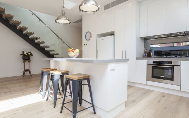 Boutique Stays - Contempo
