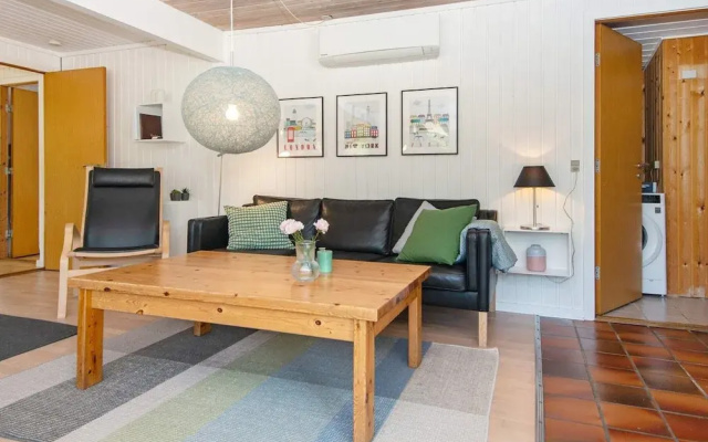 7 Person Holiday Home in Grenaa