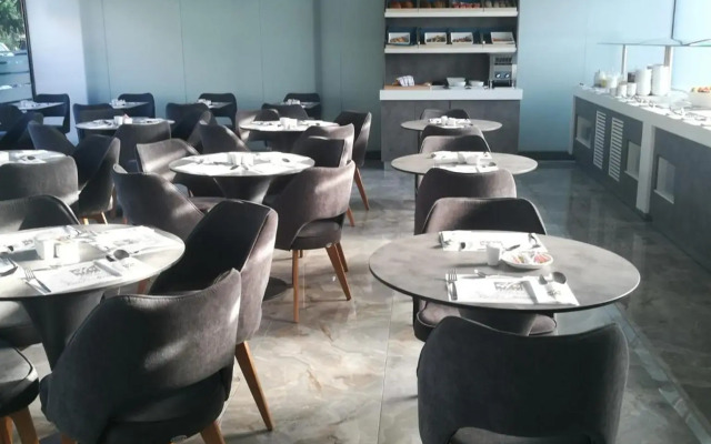 4-You Boutique