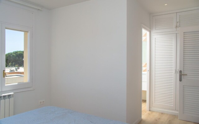 D-2 Calella DE Palafrugell 8 PAX