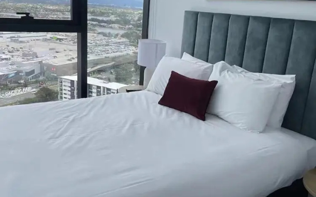 Luxurious 1 Bdrm Apartment in GC Casino – Guest Rooms – Gold Coast