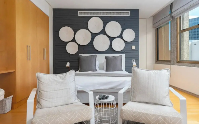 Cartwrights Corner Executive Apartment