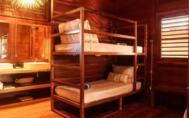 Kabana Hotel