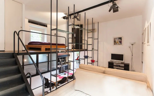 Rental In Rome Riari Loft