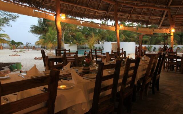 Ujamaa Beach Resort Zanzibar