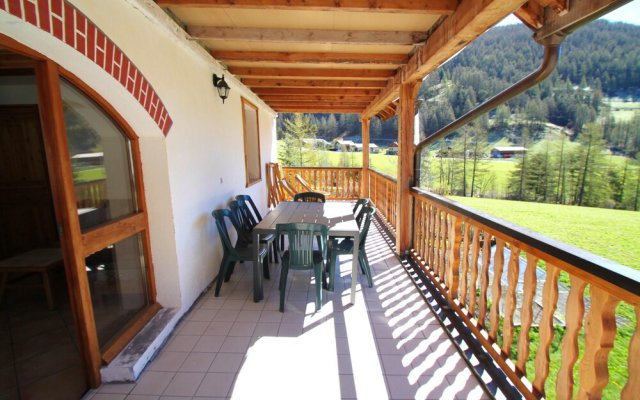 Apartment With 3 Bedrooms in Arvieux, With Wonderful Mountain View, En