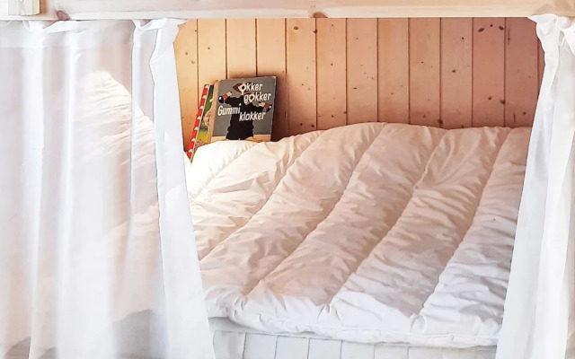 6 Person Holiday Home in Dannemare