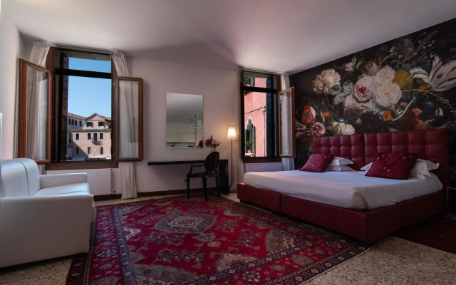 Palazzo Paruta & Wellness Apartments