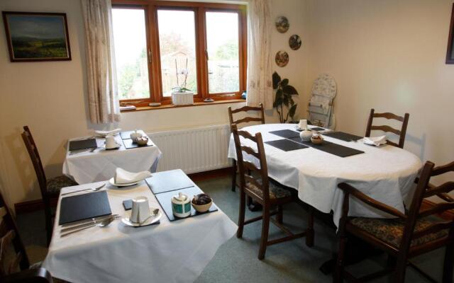 Two Hoots Bed and Breakfast