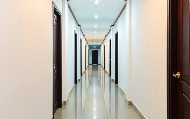 Douangpraseuth Hotel