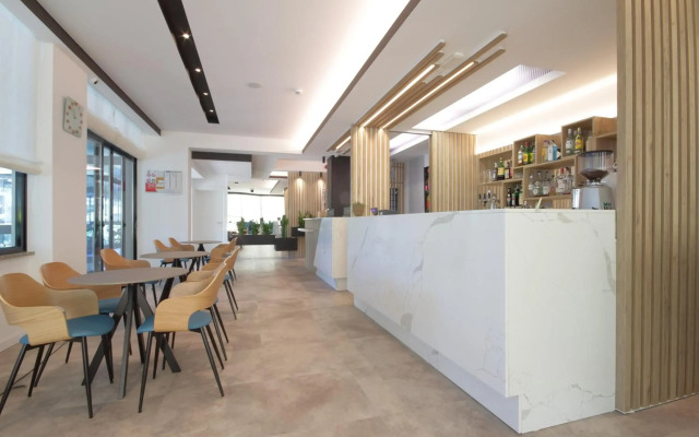Hotel Toledo