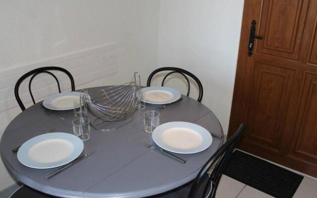 Appartement Gruissan, 1 pièce, 4 personnes - FR-1-229-69